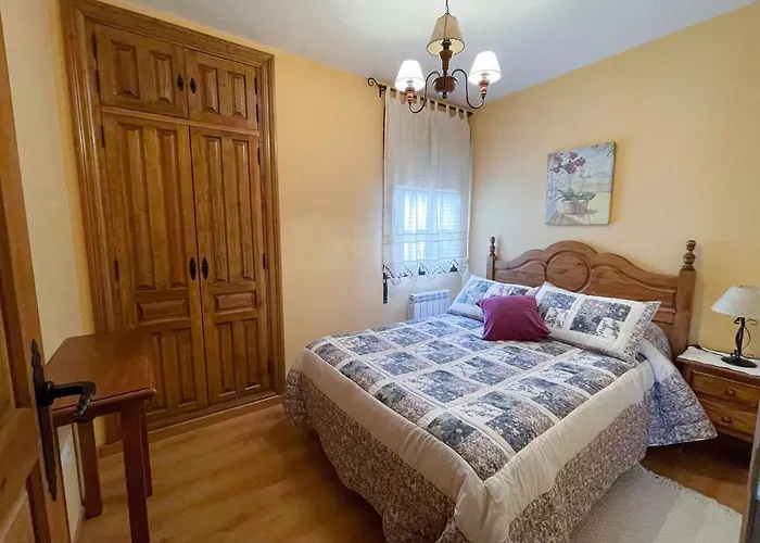 Apartmán La Nava De Gredos Acogedor Piso Con Vistas *