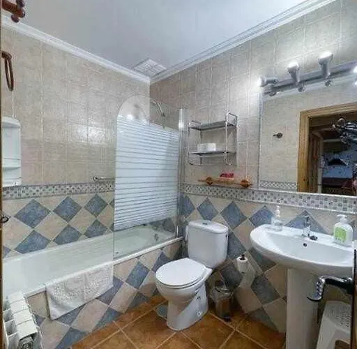 La Nava De Gredos Acogedor Piso Con Vistas Διαμέρισμα